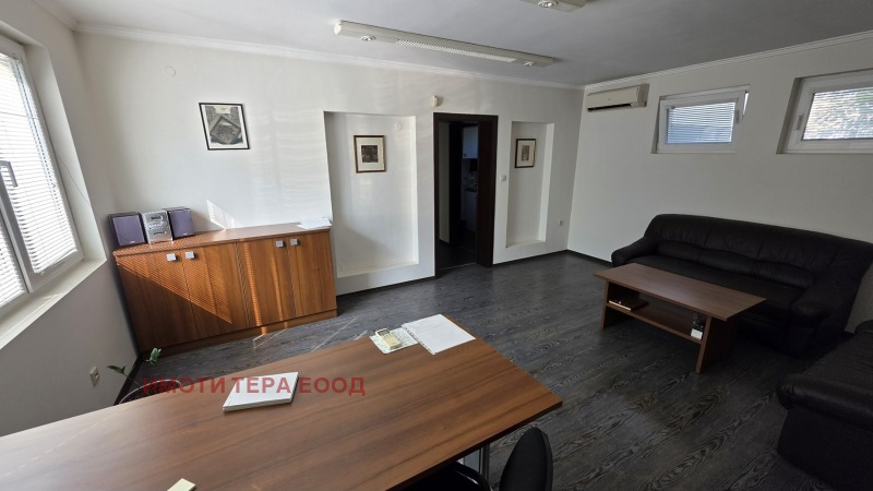 En renta  Oficina Varna , Chataldzha , 100 metros cuadrados | 38949508 - imagen [4]