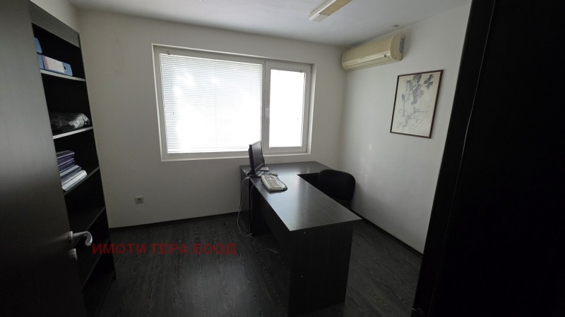 En renta  Oficina Varna , Chataldzha , 100 metros cuadrados | 38949508 - imagen [3]