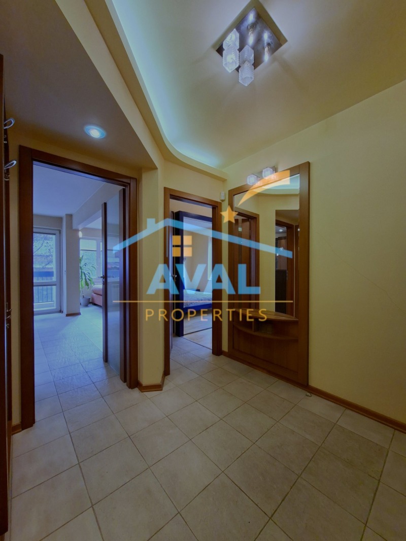 Дава под наем 2-СТАЕН, гр. София, Лозенец, снимка 11 - Апартаменти - 52787842