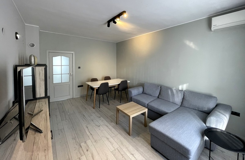 Para alugar  2 quartos Sofia , Centar , 70 m² | 17687529