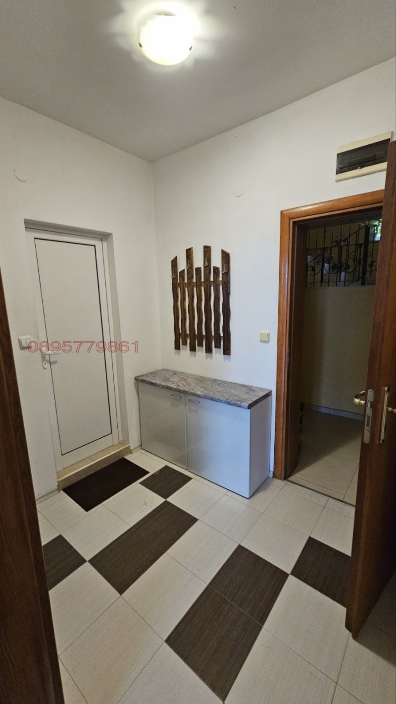 Дава под наем 2-СТАЕН, гр. Шумен, Пазара, снимка 4 - Апартаменти - 53512998