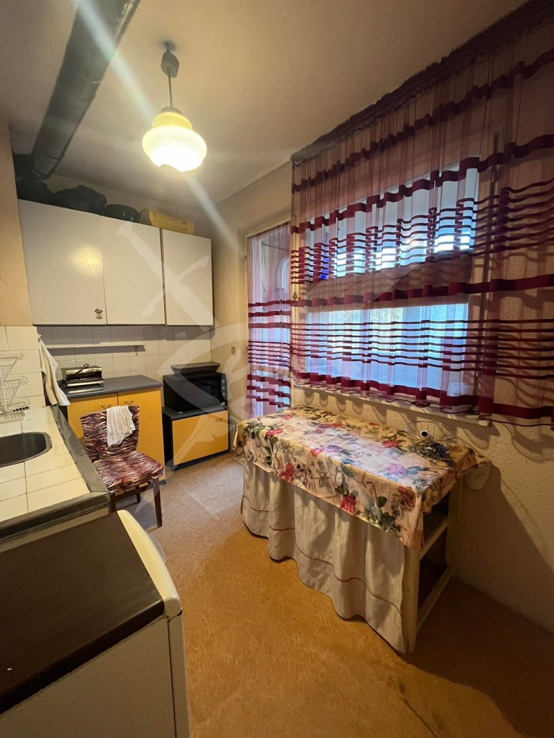 Zu vermieten  2 Schlafzimmer Warna , Asparuhowo , 65 qm | 19034562