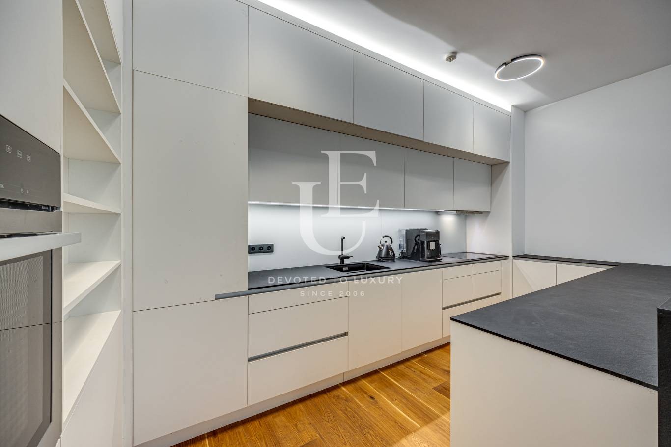 Дава под наем 3-СТАЕН, гр. София, Бояна, снимка 4 - Апартаменти - 54072292