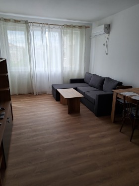 1 quarto Tri tchutchura - centar, Stara Zagora 2