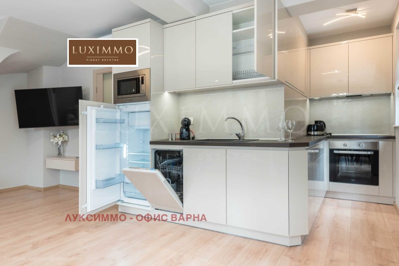 Дава под наем 3-СТАЕН, гр. Варна, Център, снимка 8 - Апартаменти - 53372483