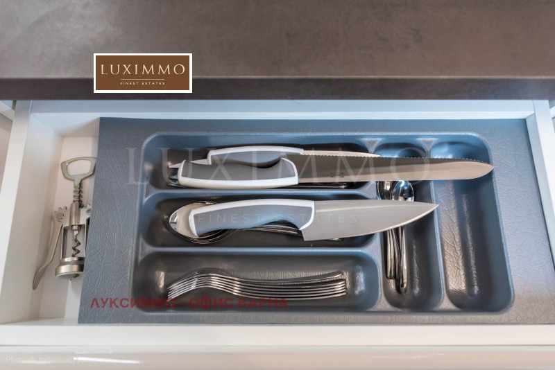 Дава под наем 3-СТАЕН, гр. Варна, Център, снимка 11 - Апартаменти - 53372483