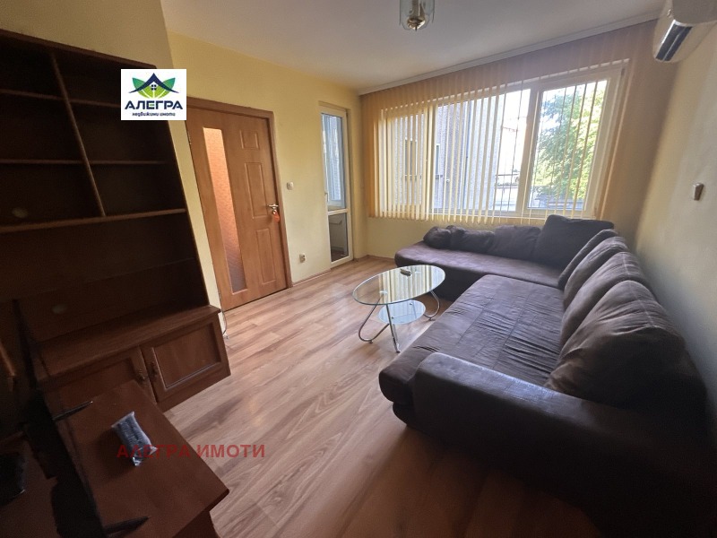 K pronájmu  1 ložnice Pazardžik , Centar , 60 m2 | 92236440 - obraz [2]