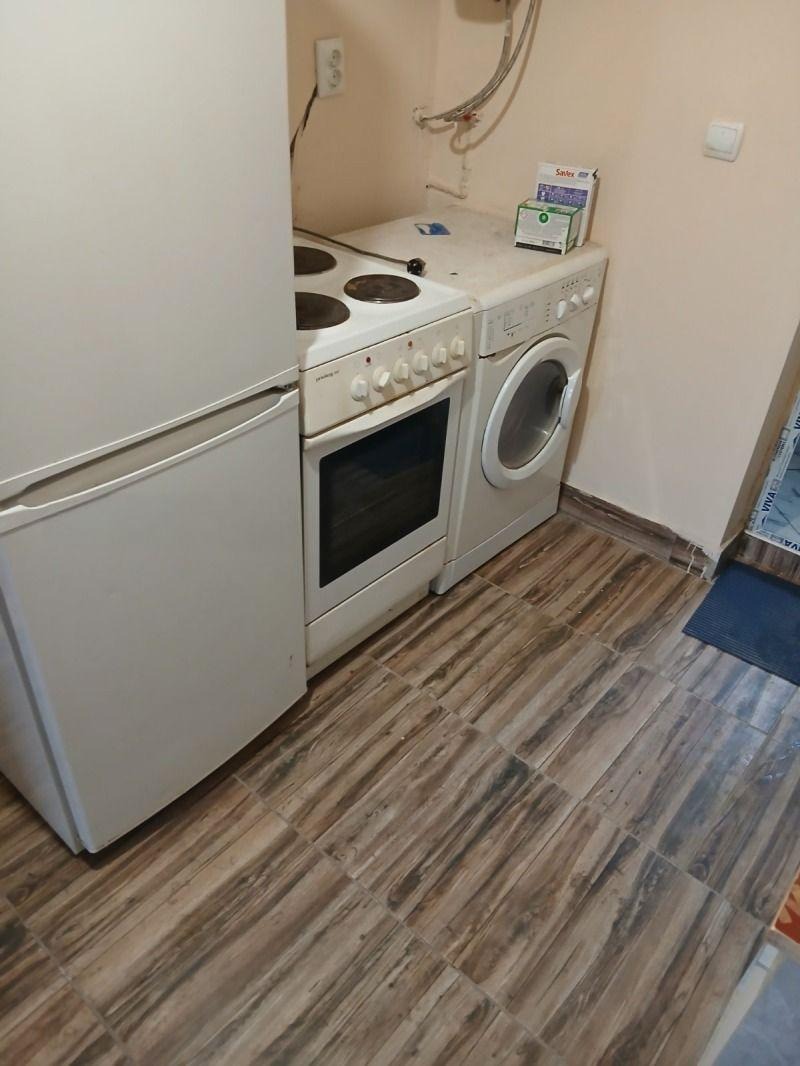 Дава под наем КЪЩА, гр. София, с. Чепинци, снимка 5 - Къщи - 53690907