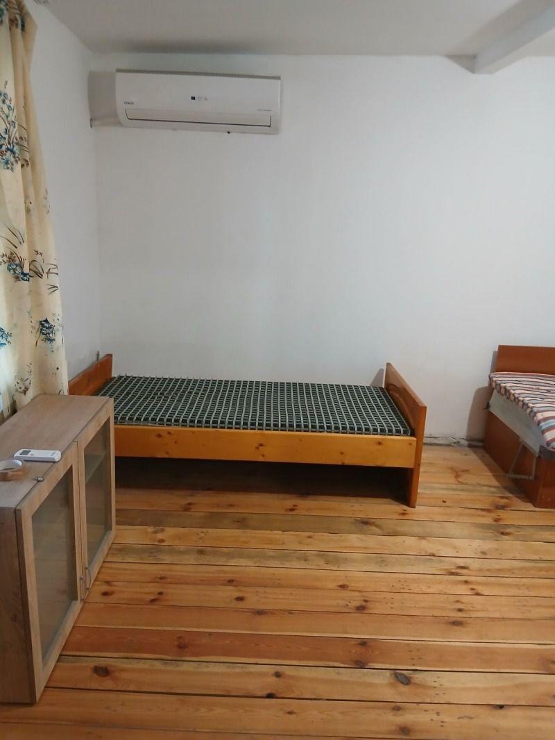 Дава под наем КЪЩА, гр. София, с. Чепинци, снимка 4 - Къщи - 53690907