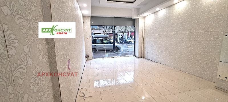 Дава под наем МАГАЗИН, гр. София, Център, снимка 4 - Магазини - 53496498