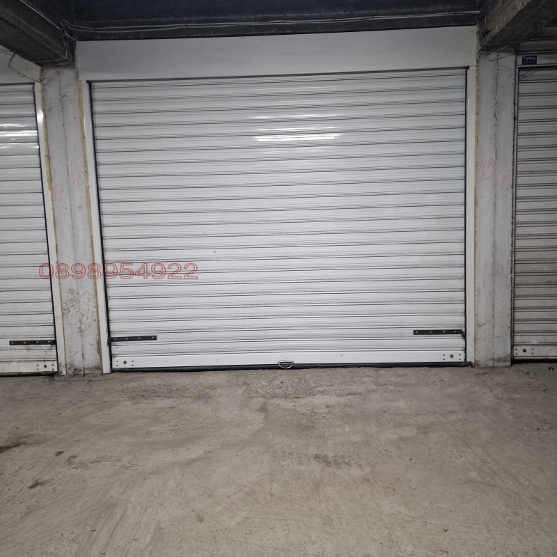 Дава под наем ГАРАЖ, ПАРКОМЯСТО, гр. Кюстендил, Център, снимка 3 - Гаражи и паркоместа - 52895440