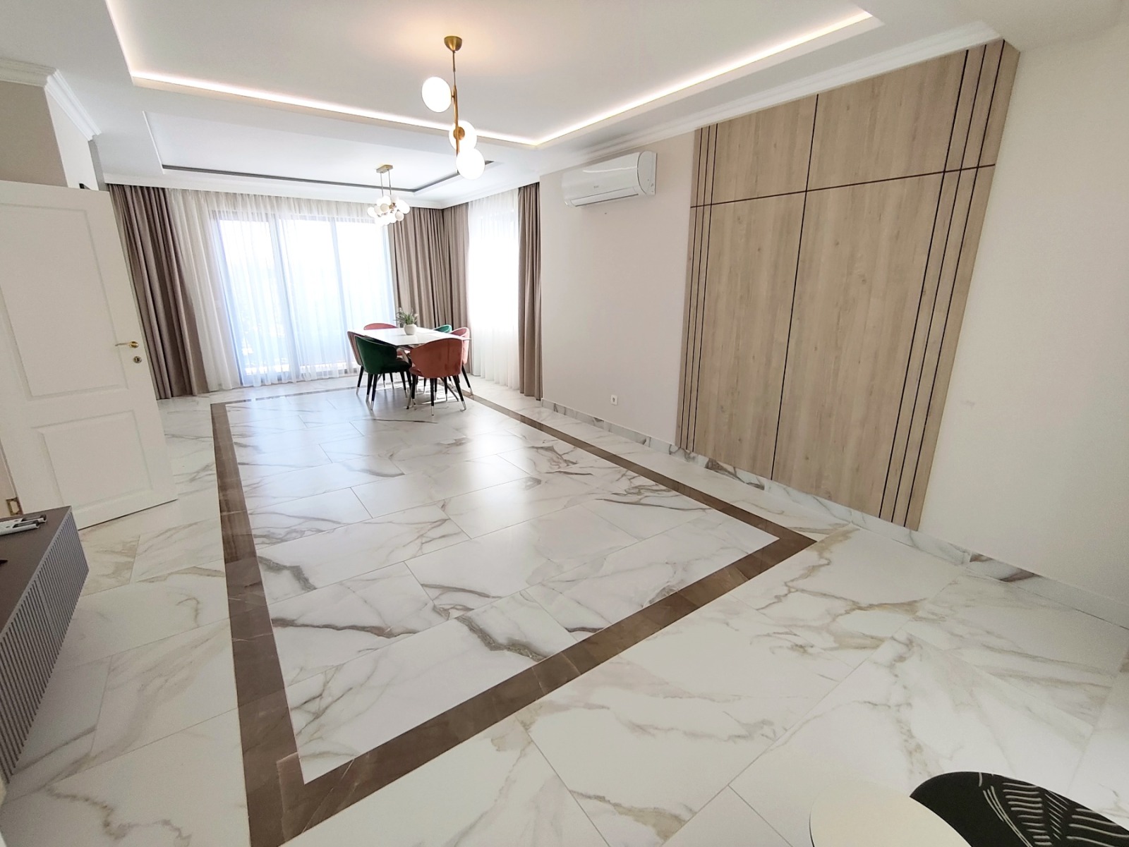 Дава под наем КЪЩА, гр. Бургас, Сарафово, снимка 4 - Къщи - 53826496