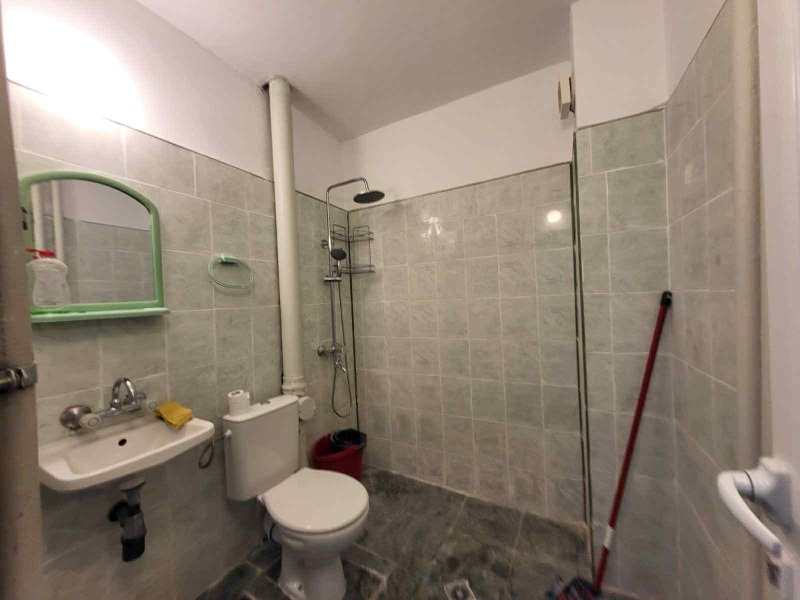Zu vermieten  1 Schlafzimmer Sofia , Poligona , 75 qm | 25156898 - Bild [11]