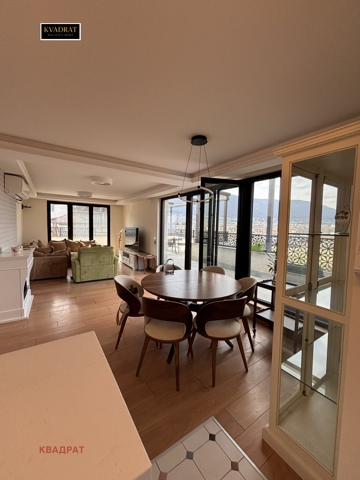 Дава под наем МНОГОСТАЕН, гр. София, ж.гр.Южен парк