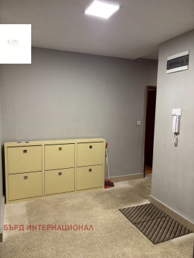 ���� ��� ���� 3-����� | Imot.bg � ����� ������ 8