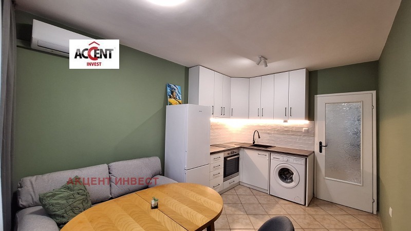 For Rent  2 bedroom Varna , Lyatno kino Trakiya , 72 sq.m | 74395368