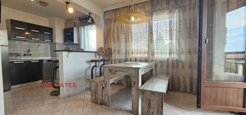 Издаје се  2 спаваће собе Софија , Бакстон , 100 м2 | 10015412 - слика [3]