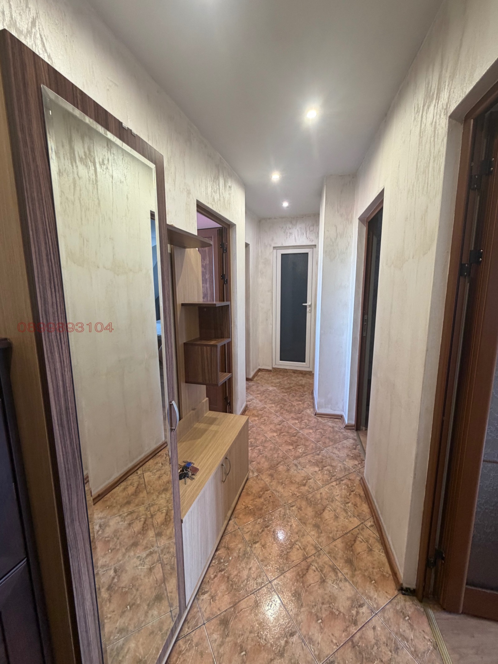Дава под наем 4-СТАЕН, гр. София, Триъгълника, снимка 3 - Апартаменти - 55119563