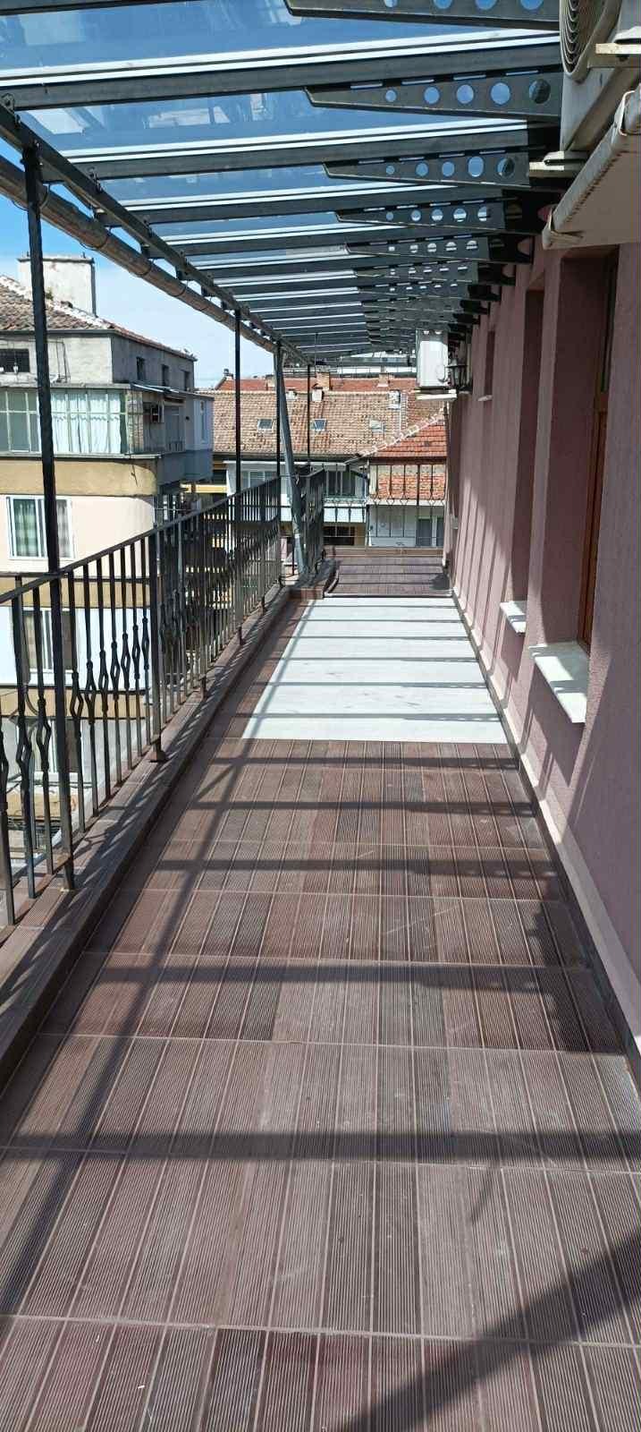 Προς ενοικίαση  2 υπνοδωμάτια Πλοβδηβ , Χρηστο Σμηρνενσκη , 150 τ.μ | 80302799 - εικόνα [12]