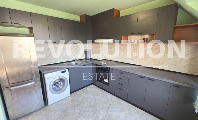 Дава под наем МНОГОСТАЕН, гр. Варна, Бриз, снимка 2 - Апартаменти - 52469750