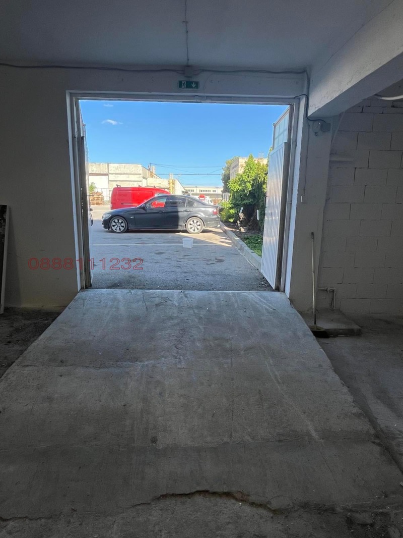 Дава под наем СКЛАД, гр. Варна, Западна промишлена зона, снимка 3 - Складове - 52509495