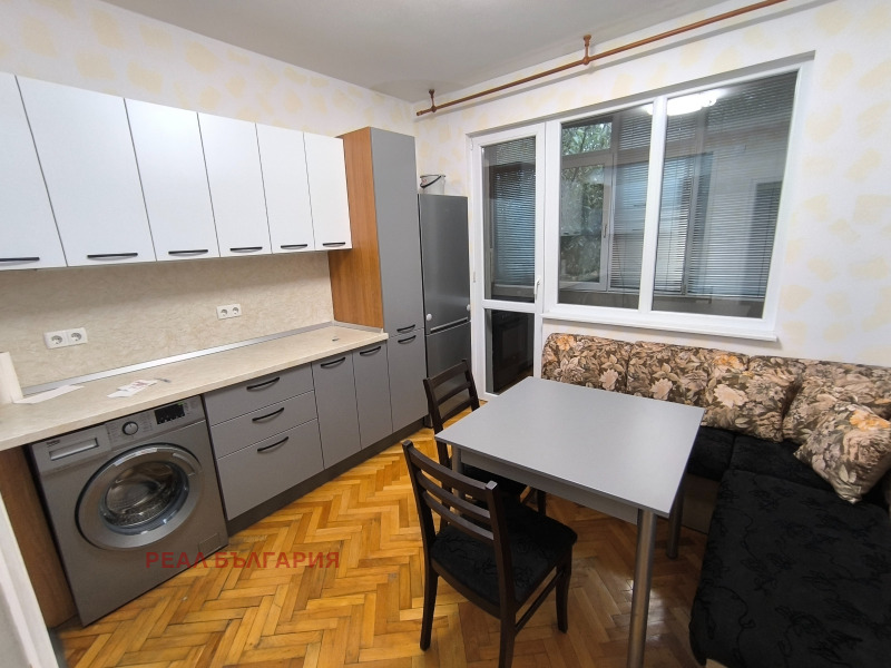 В оренду  1 спальня Русе , Център , 60 кв.м | 20824275
