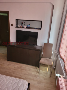 ���� ��� ���� 3-����� | Imot.bg � ����� ������ 8