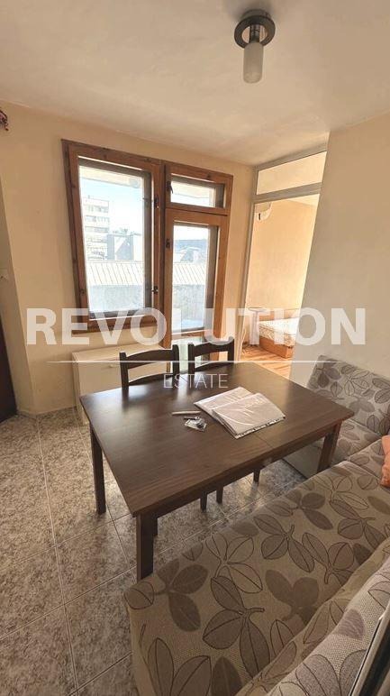 De inchiriat  2 dormitoare Varna , Colhozen pazar , 64 mp | 88954041