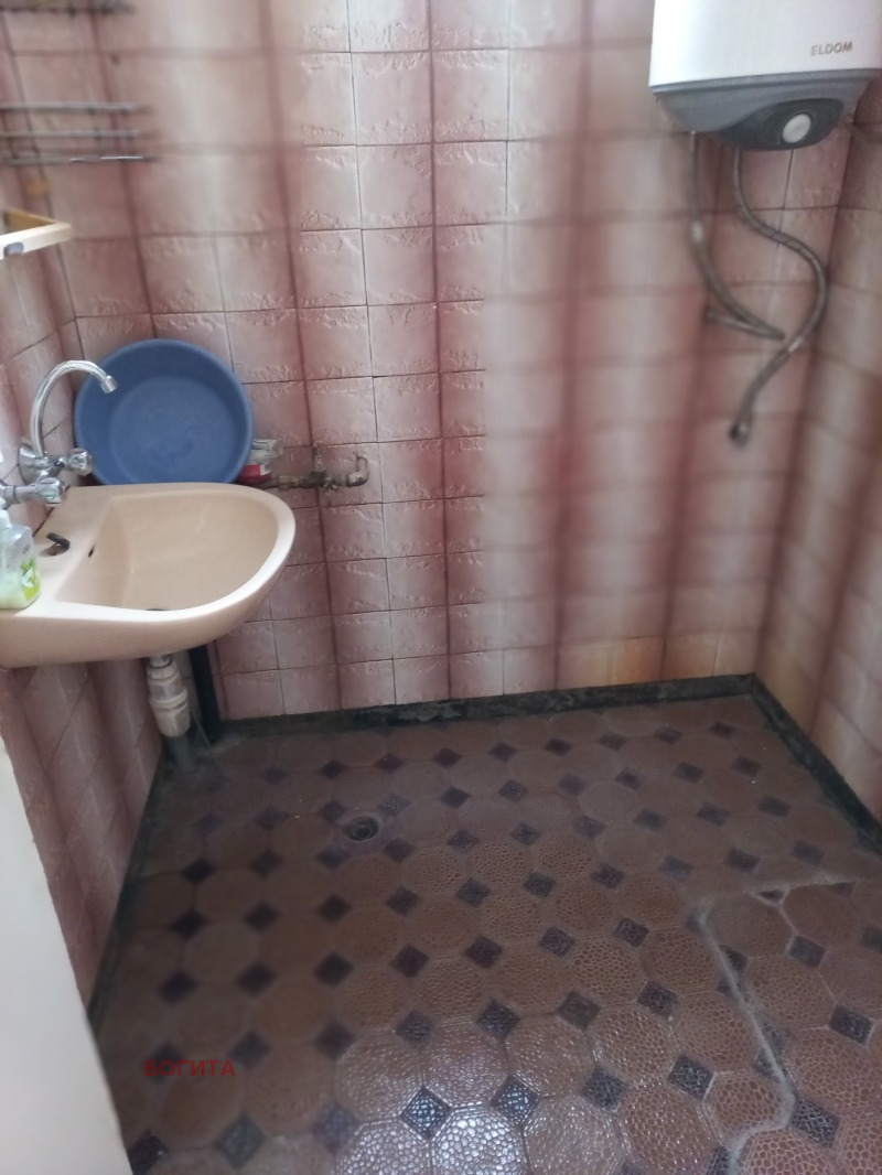 Издаје се  3 спаваће собе Стара Загора , Казански - изток , 100 м2 | 66942412 - слика [11]