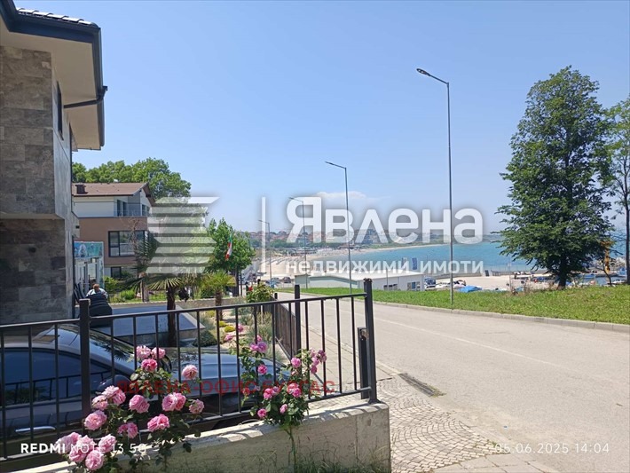 Vuokrattavana  Talo Burgas , Krajmorie , 88 neliömetriä | 61398450