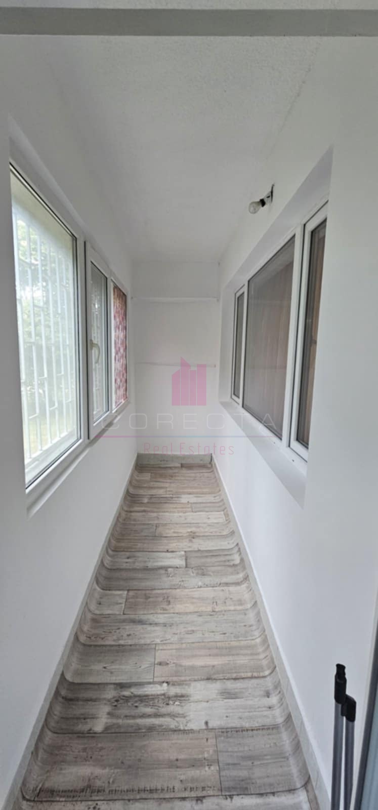 Kiadó  Stúdió Ruse , Zdravec Iztok , 44 négyzetméter | 62342574 - kép [9]