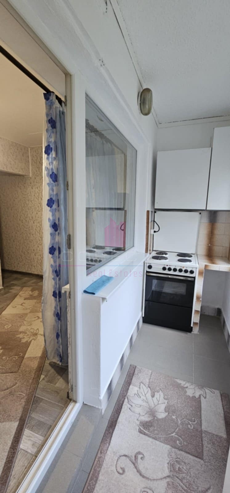 Kiadó  Stúdió Ruse , Zdravec Iztok , 44 négyzetméter | 62342574 - kép [3]