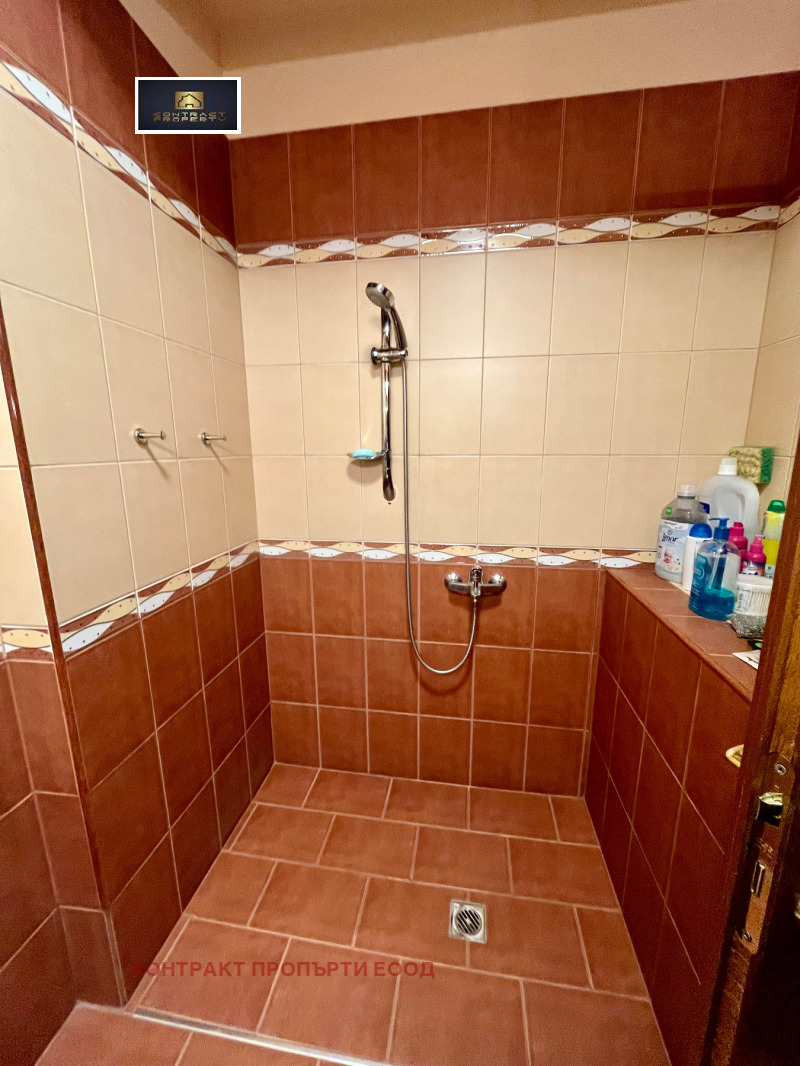 Дава под наем 2-СТАЕН, гр. София, Оборище, снимка 13 - Апартаменти - 52743216