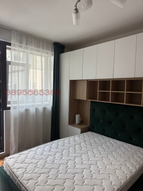 ����� ���� ��� ���� 3-�����,���� ������, ������>