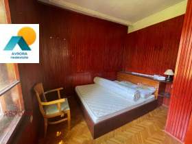 ���� ��� ���� 3-����� | Imot.bg � ����� ������ 12