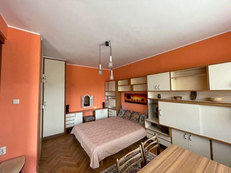 Дава под наем 3-СТАЕН, гр. София, Гео Милев, снимка 7 - Апартаменти - 53614833