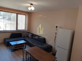 1 Schlafzimmer Pobeda, Warna 3