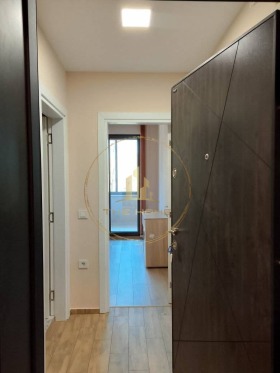 1 Schlafzimmer Pobeda, Warna 6