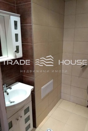 ���� ��� ���� 3-����� | Imot.bg � ����� ������ 8