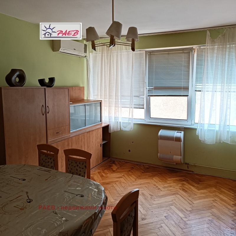 A louer  1 chambre Rouse , Chirok tsentar , 50 m² | 66339621