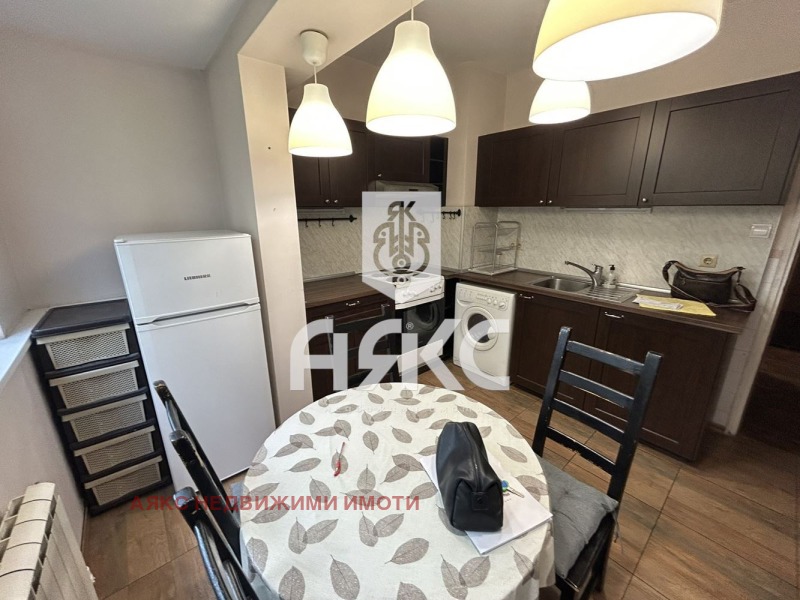 Zu vermieten  1 Schlafzimmer Sofia , Borowo , 70 qm | 71396929 - Bild [4]