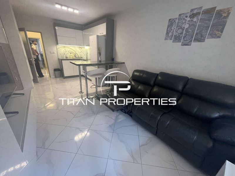 Te huur  1 slaapkamer Varna , ChEI , 67 m² | 41175843