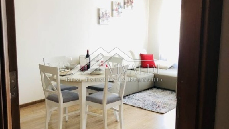 En renta  1 dormitorio Varna , k.k. Sv.Sv. Konstantin i Elena , 65 metros cuadrados | 67940665 - imagen [4]