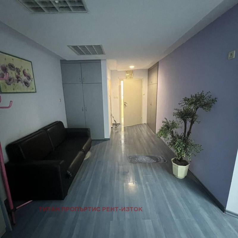 Дава под наем ОФИС, гр. Бургас, Център, снимка 2 - Офиси - 51685778