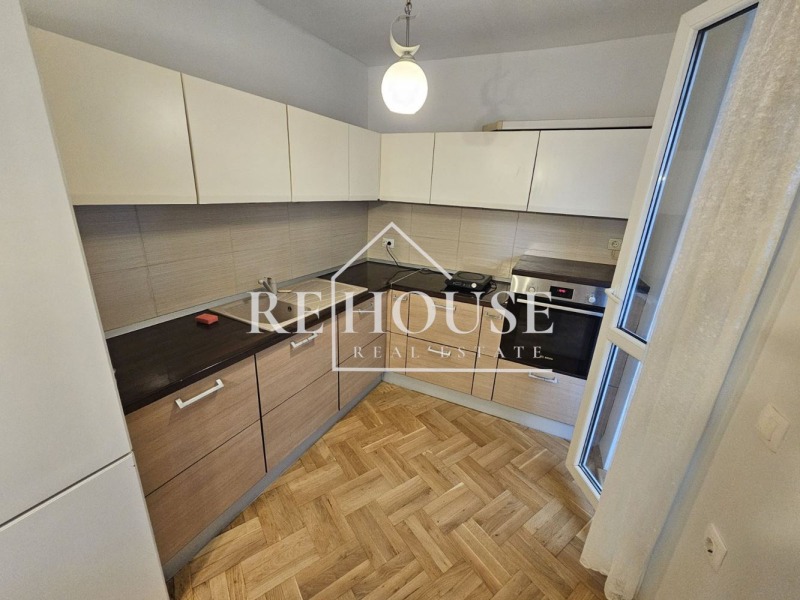 Дава под наем 3-СТАЕН, гр. Варна, Лятно кино Тракия, снимка 2 - Апартаменти - 52652629