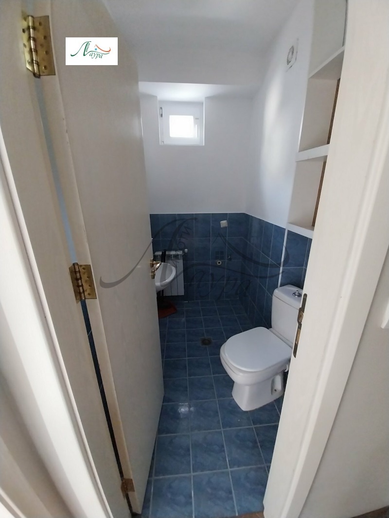 Дава под наем 2-СТАЕН, гр. Шумен, Център, снимка 8 - Апартаменти - 52657919