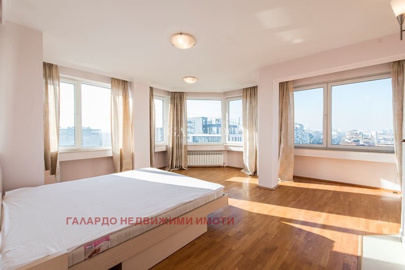 För uthyrning  3 sovrum Sofia , Oboristje , 170 kvm | 85012931 - bild [5]