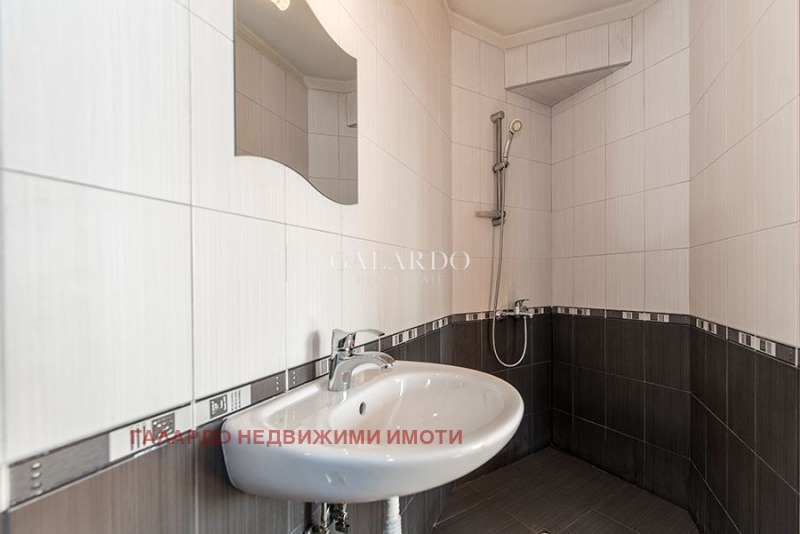 För uthyrning  3 sovrum Sofia , Oboristje , 170 kvm | 85012931 - bild [14]