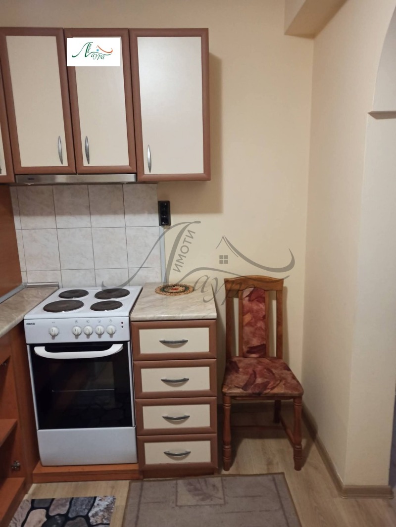 Дава под Наем 2-СТАЕН в град Шумен, Болницата - 60 кв.м / 260 € » 508.52 лв., ИМОТИ ЛАУРА