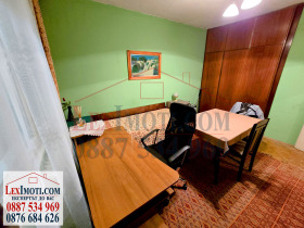 1 chambre Chirok tsentar, Rouse 15